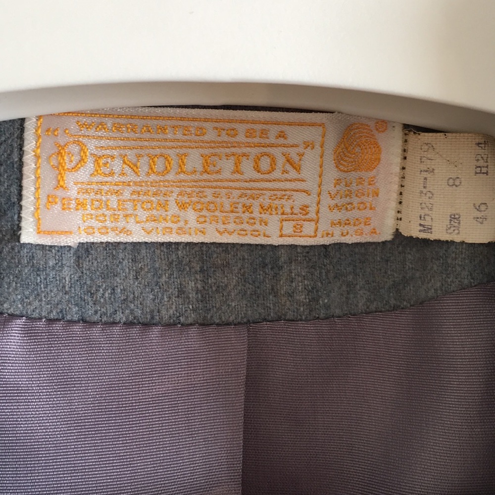 Tailored And Flattering Pendleton Wool Blazer - image 5